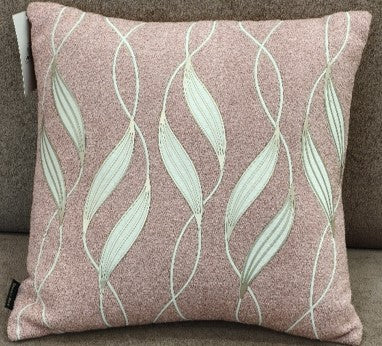 Elegant Leaf Pattern Cushion Pink
